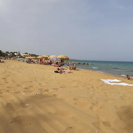 Apartament Fronte Mare *