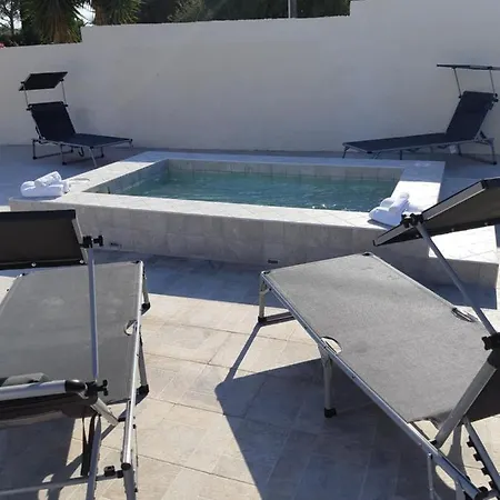 Apartment Fronte Mare